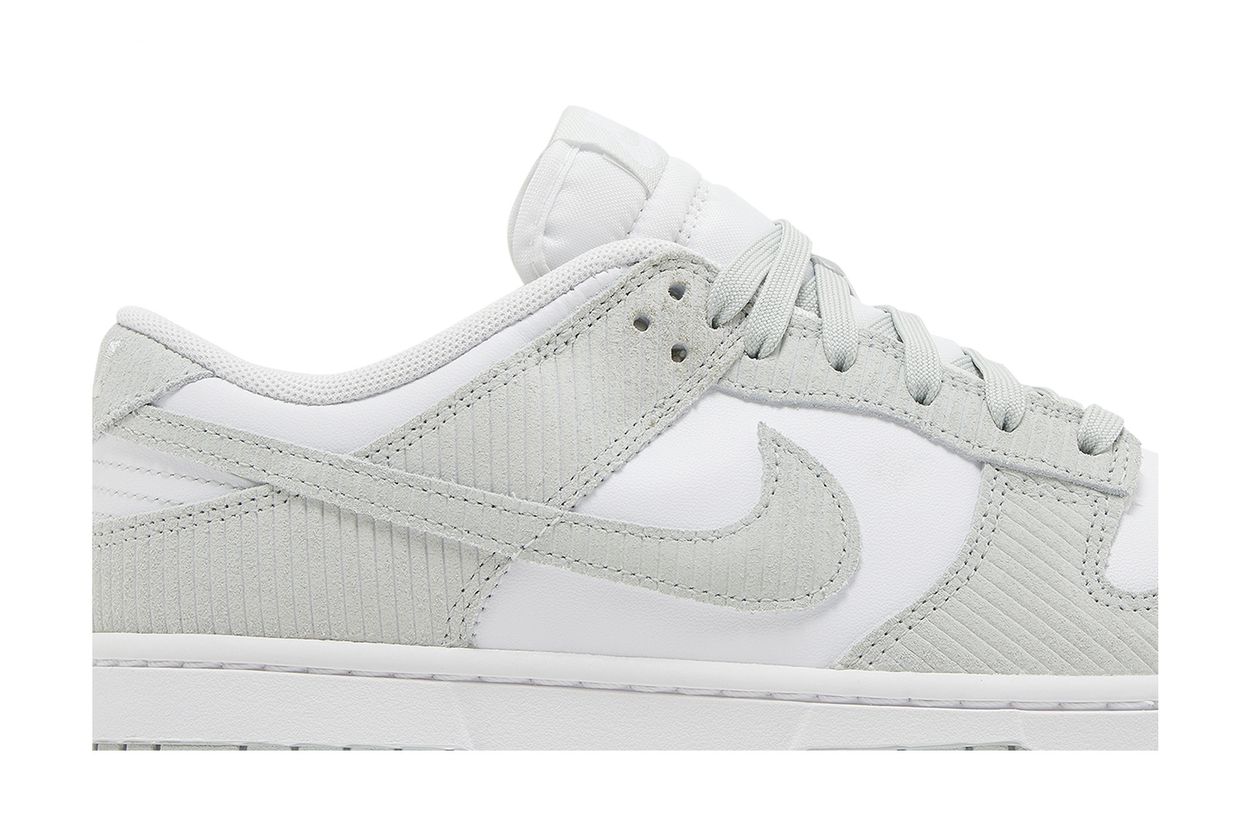 Nike Dunk Low Light Silver Corduroy (W) - vue de dessus
