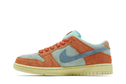 Nike SB Dunk Low Orange Emerald Rise - vue arrière