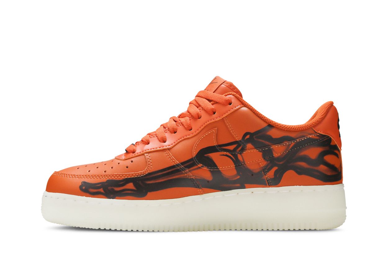 Air Force 1 Low Orange Skeleton - vue arrière