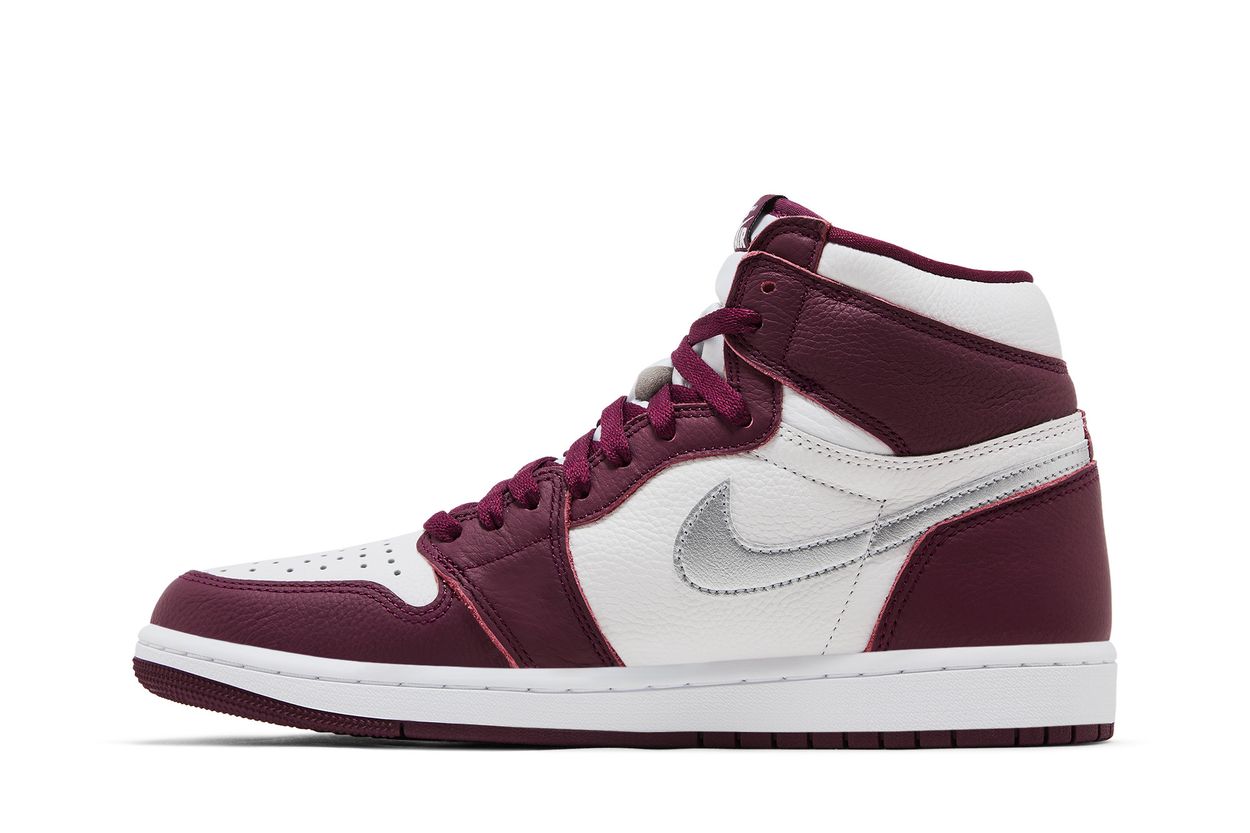 Air Jordan 1 Retro High OG Bordeaux - vue arrière