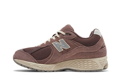 New Balance 2002R Black Fig - vue arrière