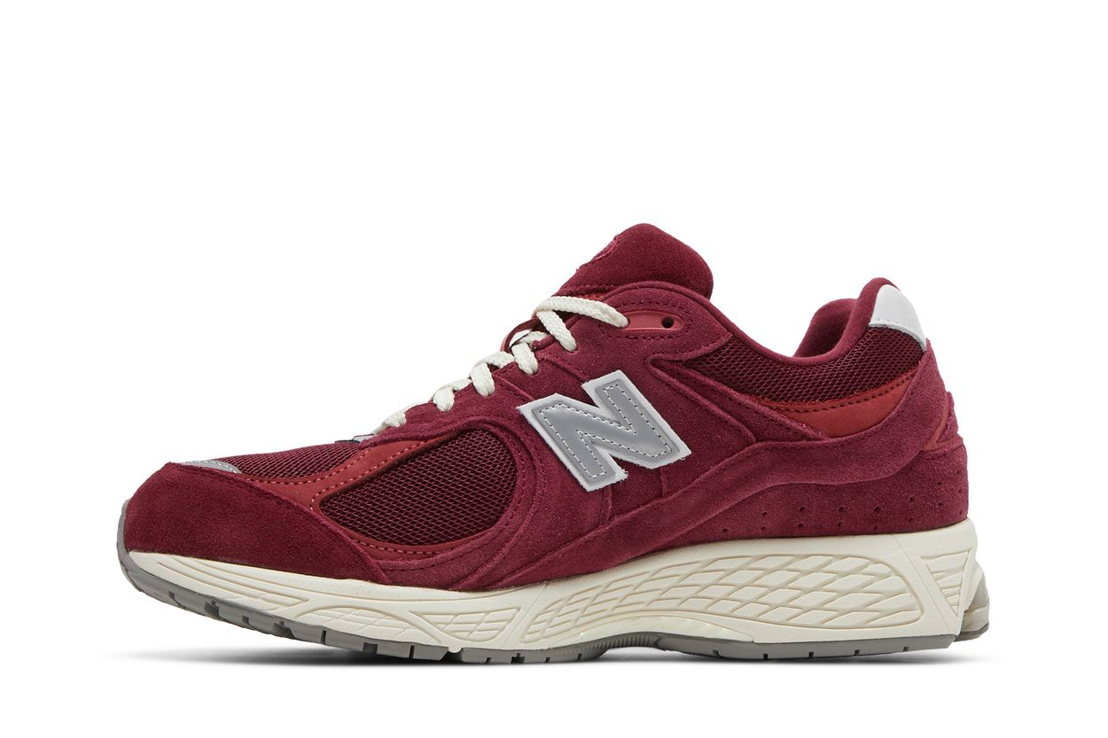 New Balance 2002R Bordeaux - vue arrière