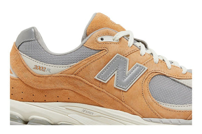 New Balance 2002R Sweet Caramel - vue de profil