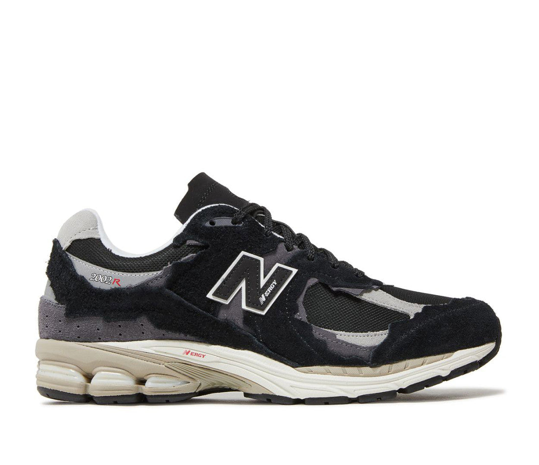 New Balance New Balance 2002R Protection Pack Black Grey